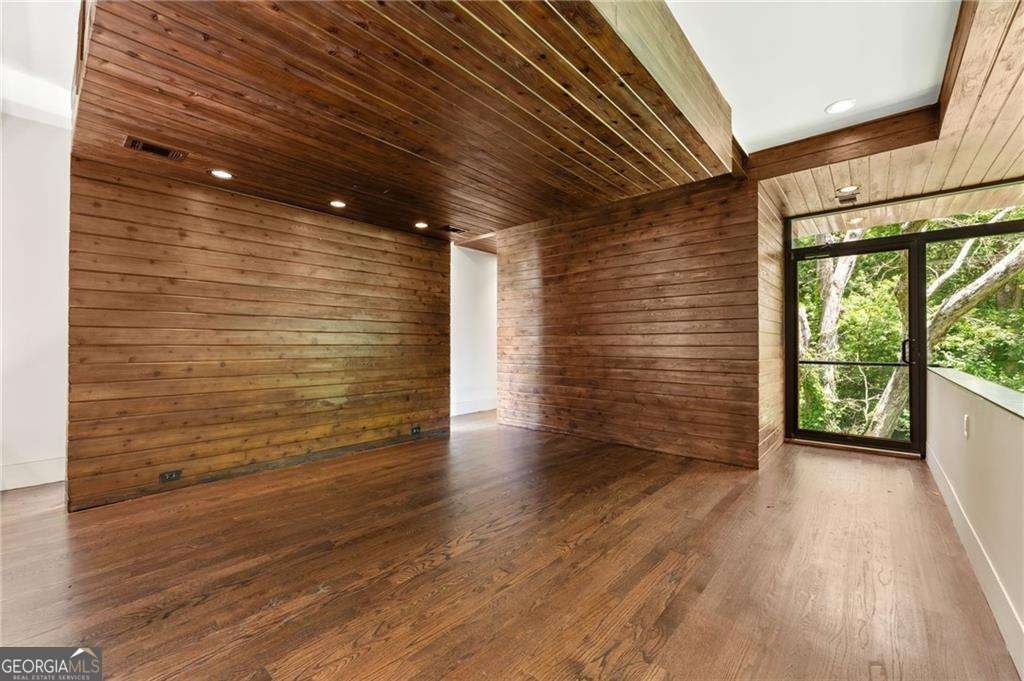 2105 Fairhaven Circle Atlanta - 31