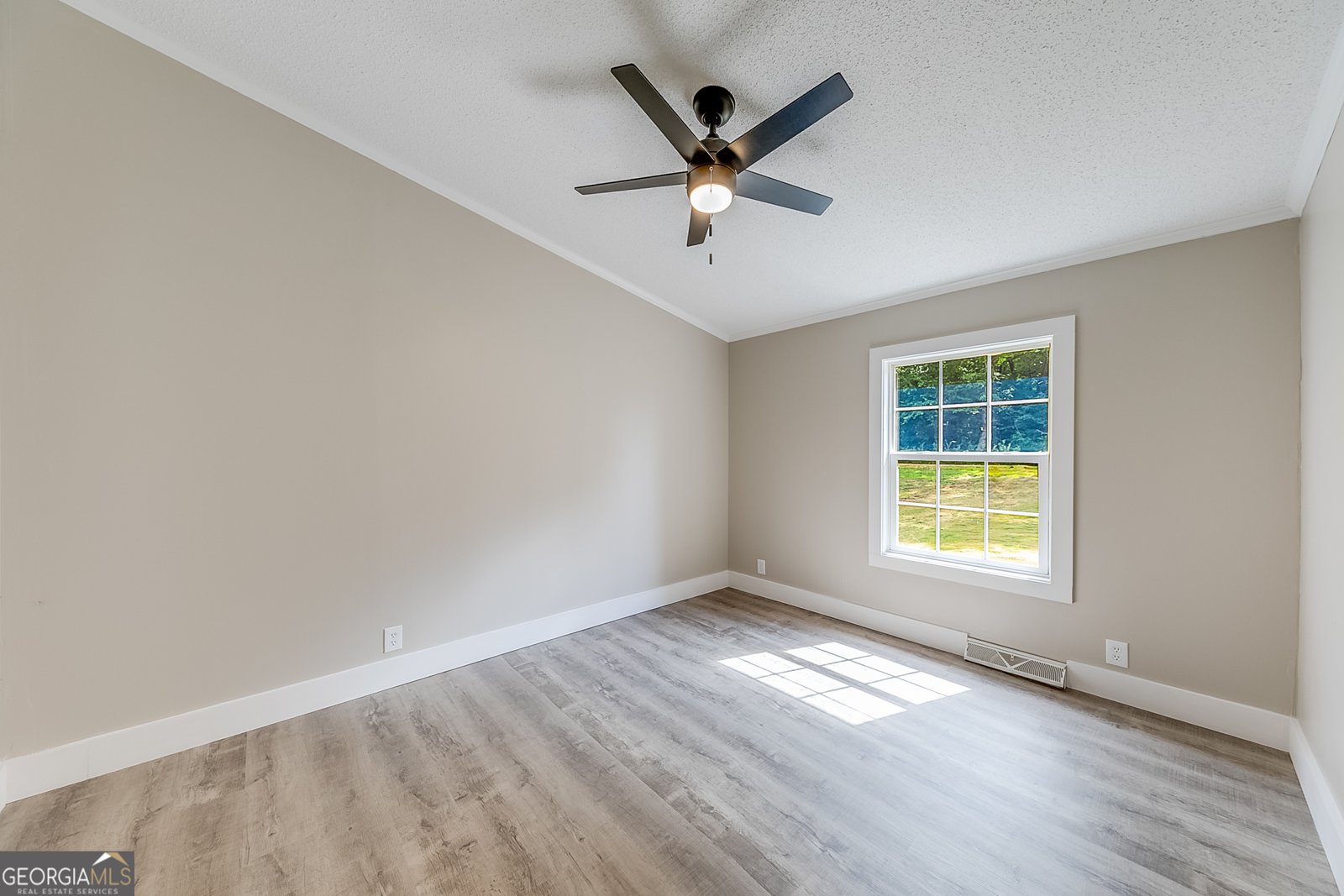 605 Pearwood Road Royston - 22