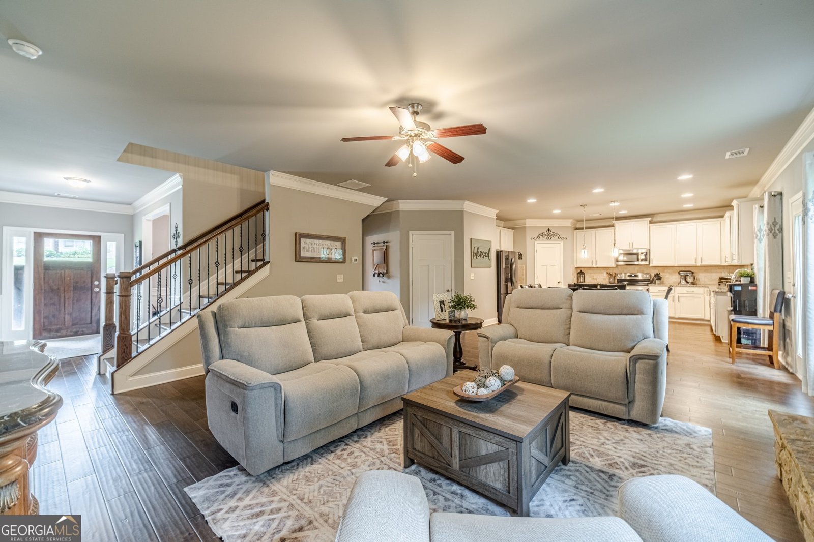 545 Jefferson Boulevard Jefferson - 17