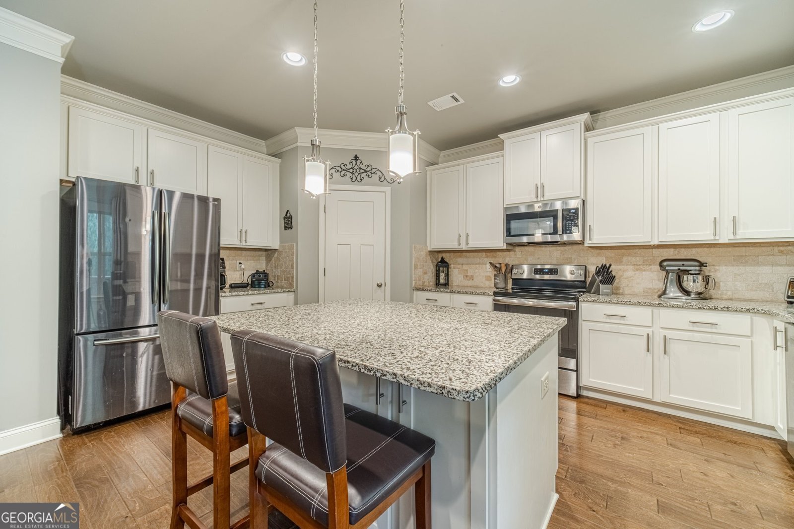 545 Jefferson Boulevard Jefferson - 24