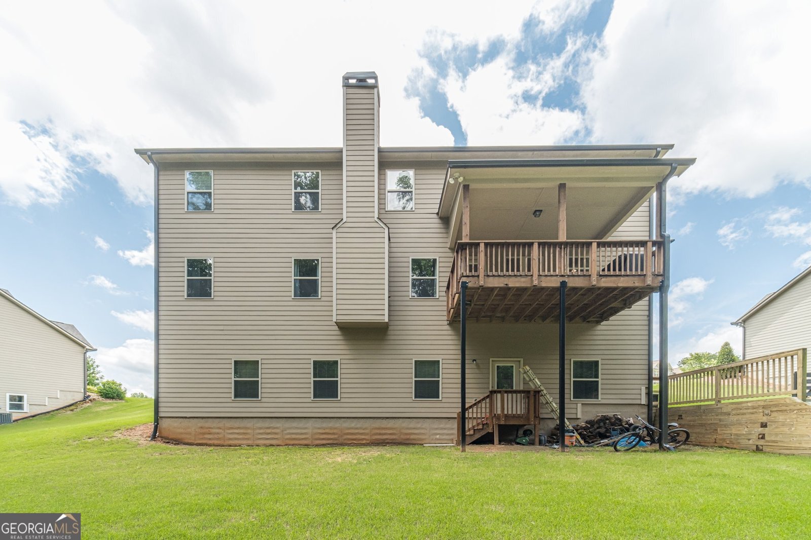 545 Jefferson Boulevard Jefferson - 64