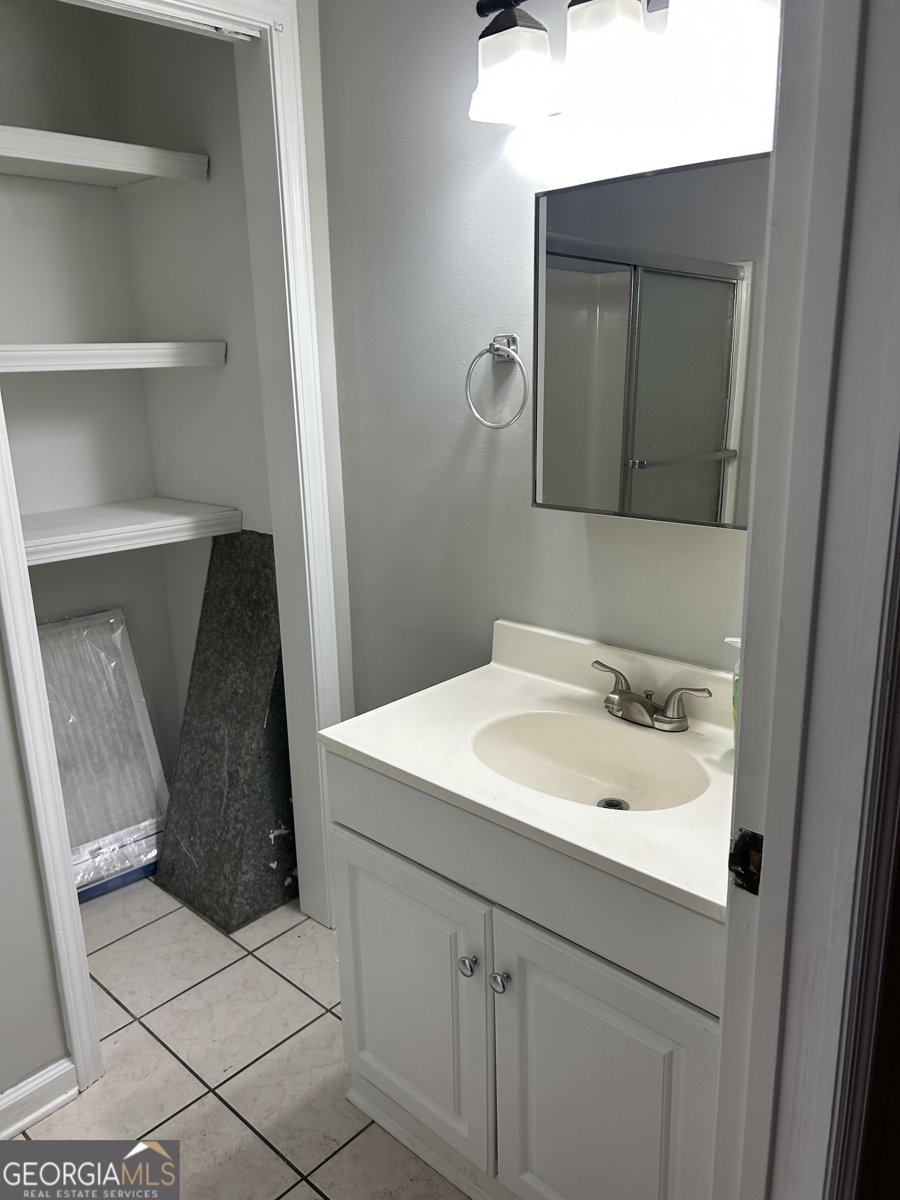 1018 2nd Avenue Rome - 9