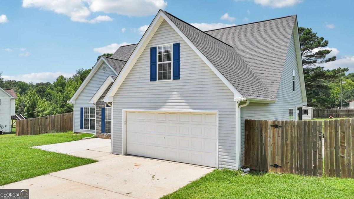 237 Raventree Lane Griffin - 3