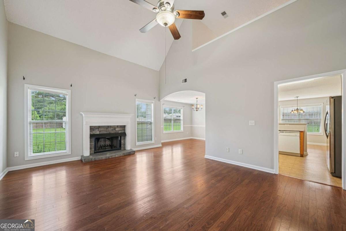 237 Raventree Lane Griffin - 9