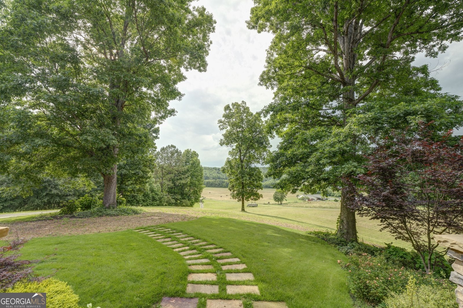 416 Spring Place Road White - 27