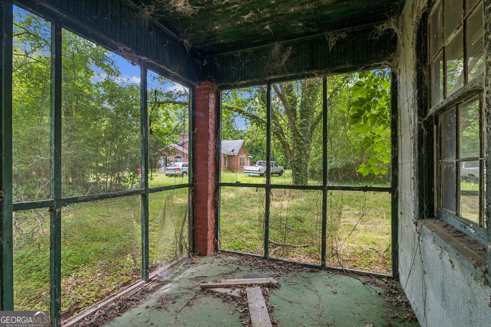 1494 Jeffersonville Road Macon - 9