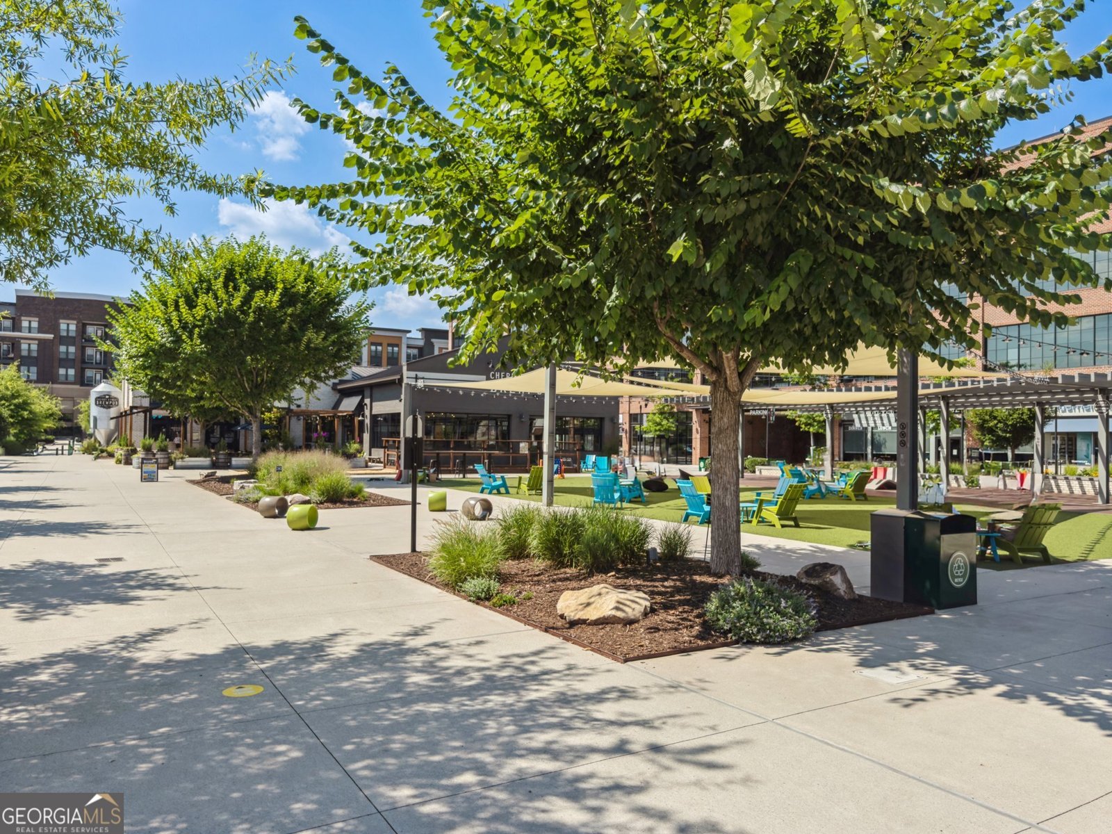 6930 Whitman Walk Alpharetta - 75