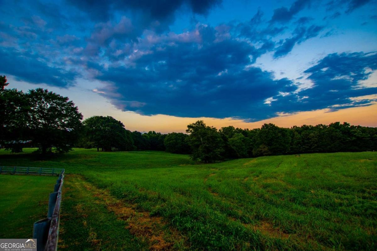 1074 Glenloch Road Roopville - 98