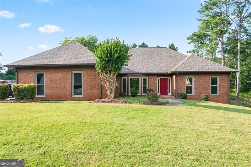 300 SADDLE CREEK Lane Roswell - 1