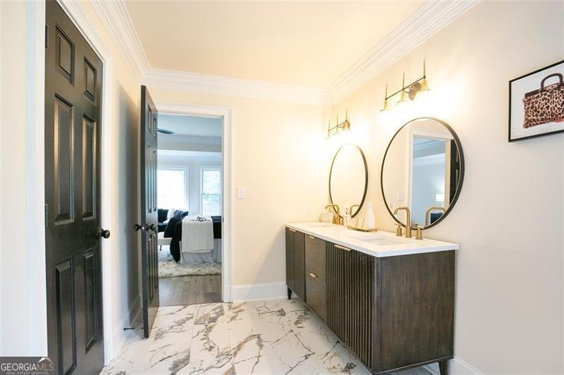 300 SADDLE CREEK Lane Roswell - 15