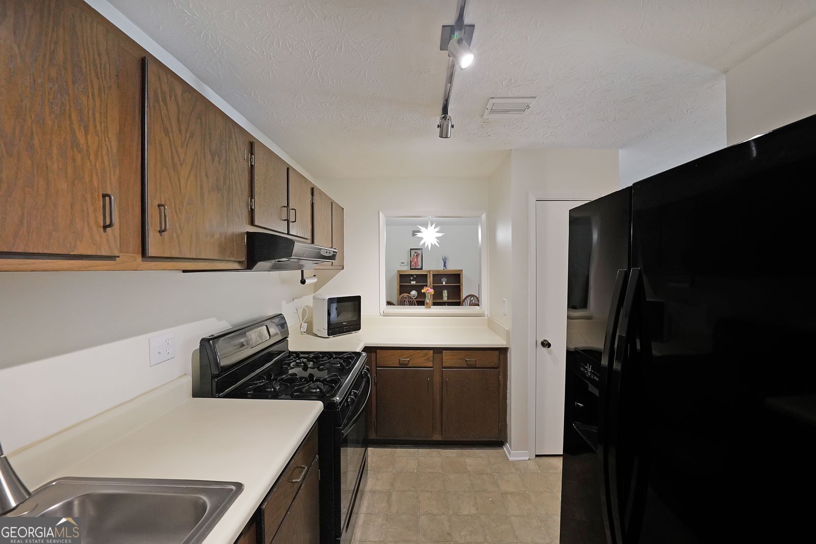 3907 Cedar Circle Tucker - 12