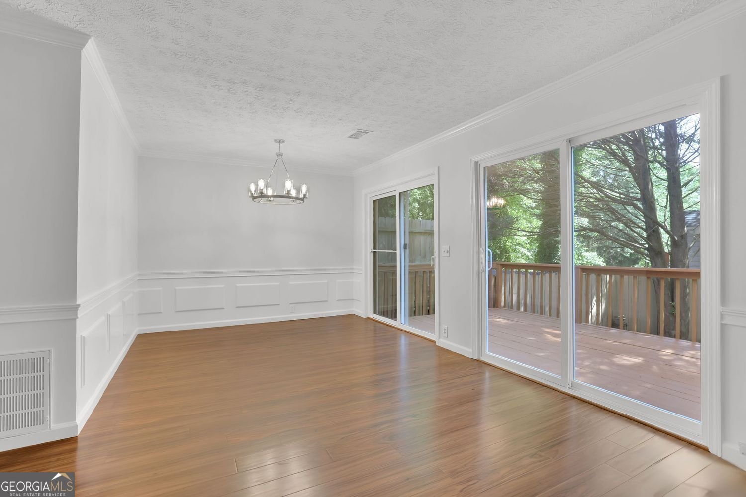 3803 Meadow Green Court Peachtree Corners - 11