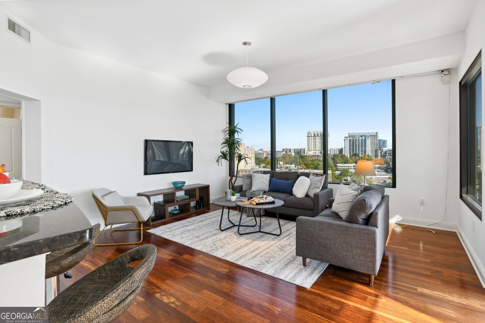 2828 Peachtree Road Atlanta - 11