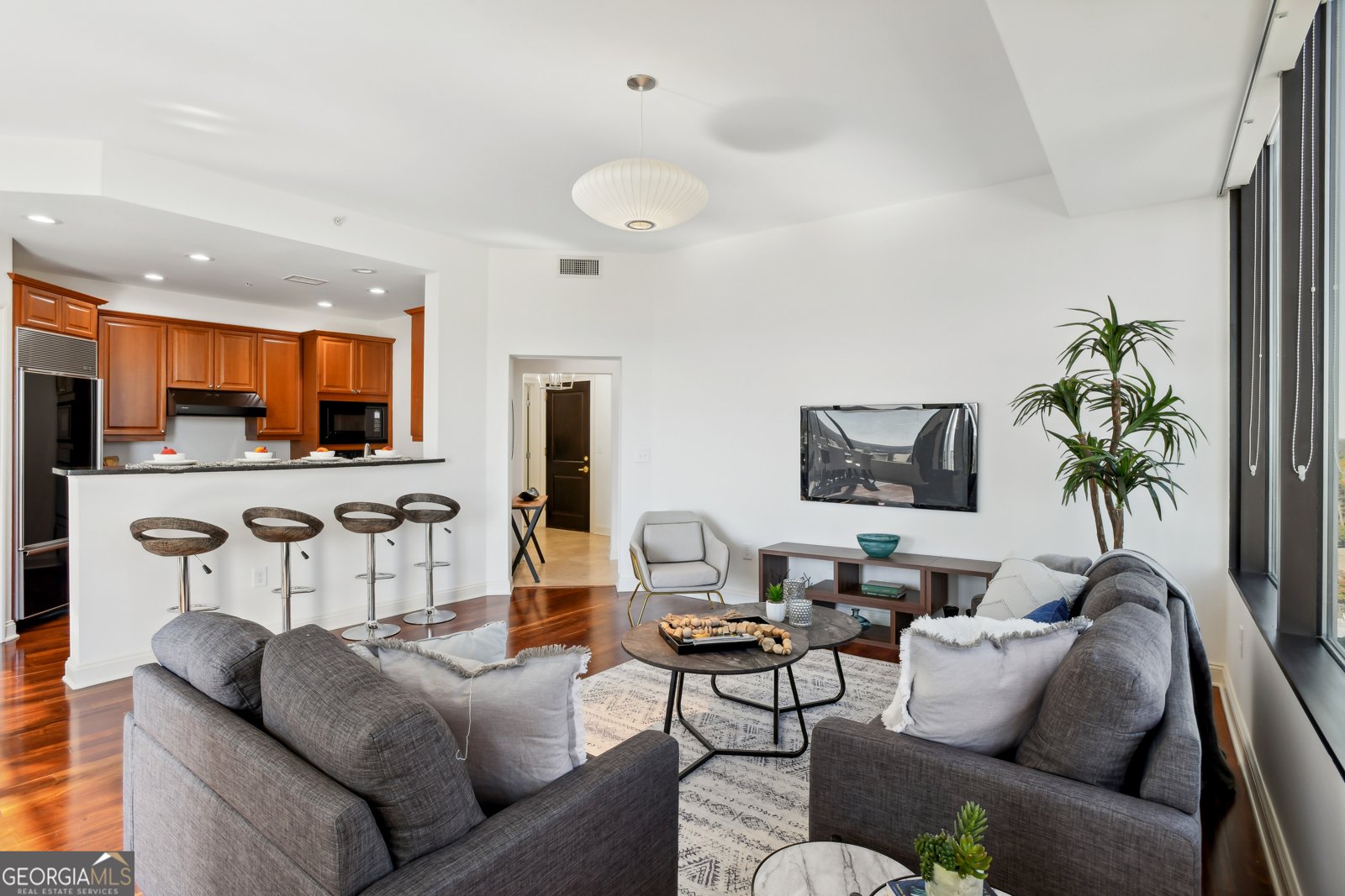 2828 Peachtree Road Atlanta - 13