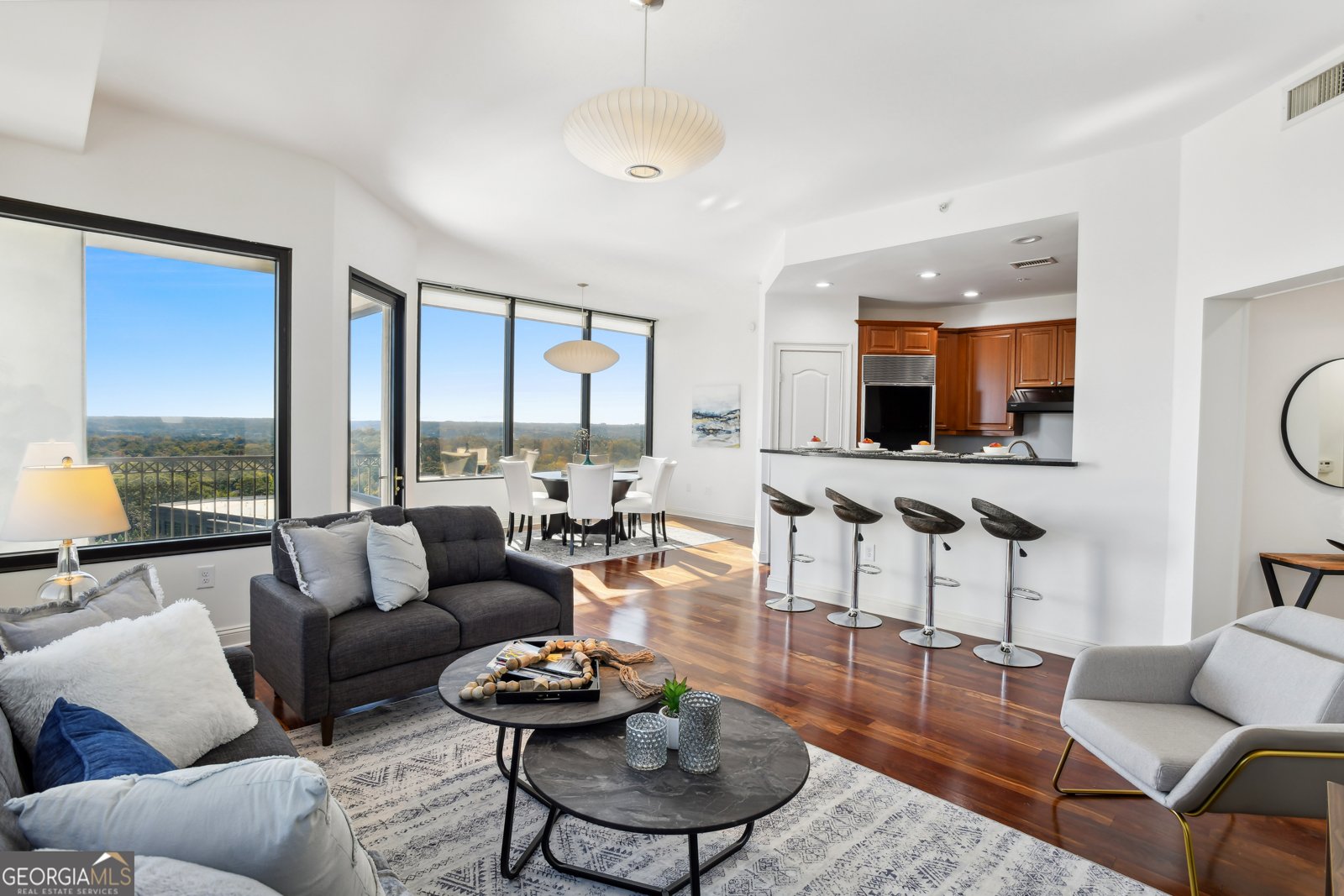 2828 Peachtree Road Atlanta - 19