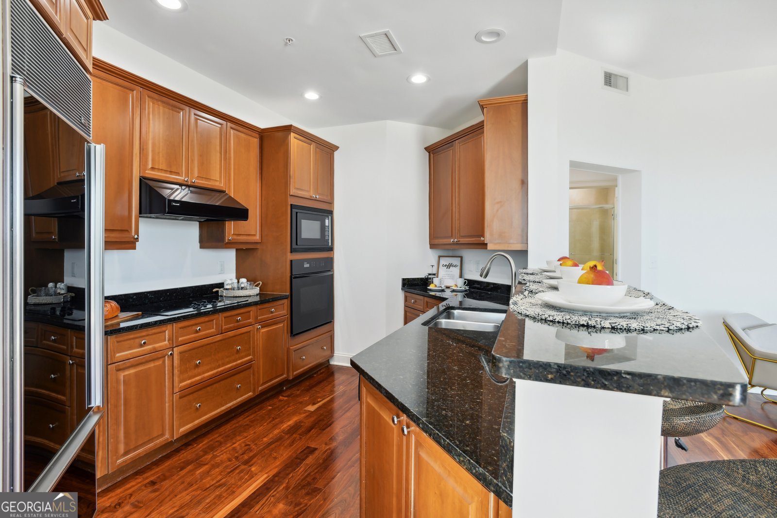 2828 Peachtree Road Atlanta - 22