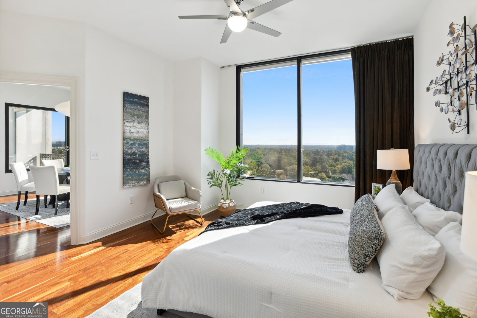 2828 Peachtree Road Atlanta - 28