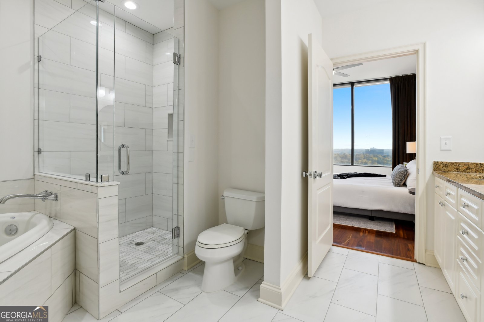 2828 Peachtree Road Atlanta - 34