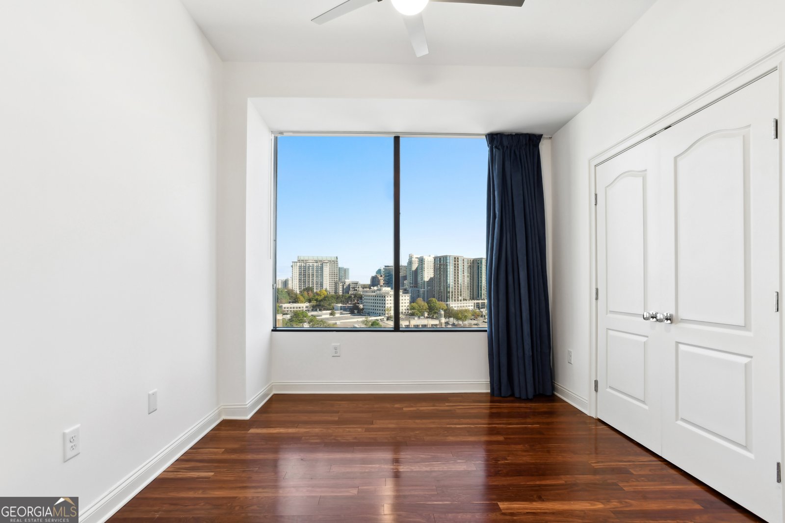 2828 Peachtree Road Atlanta - 36