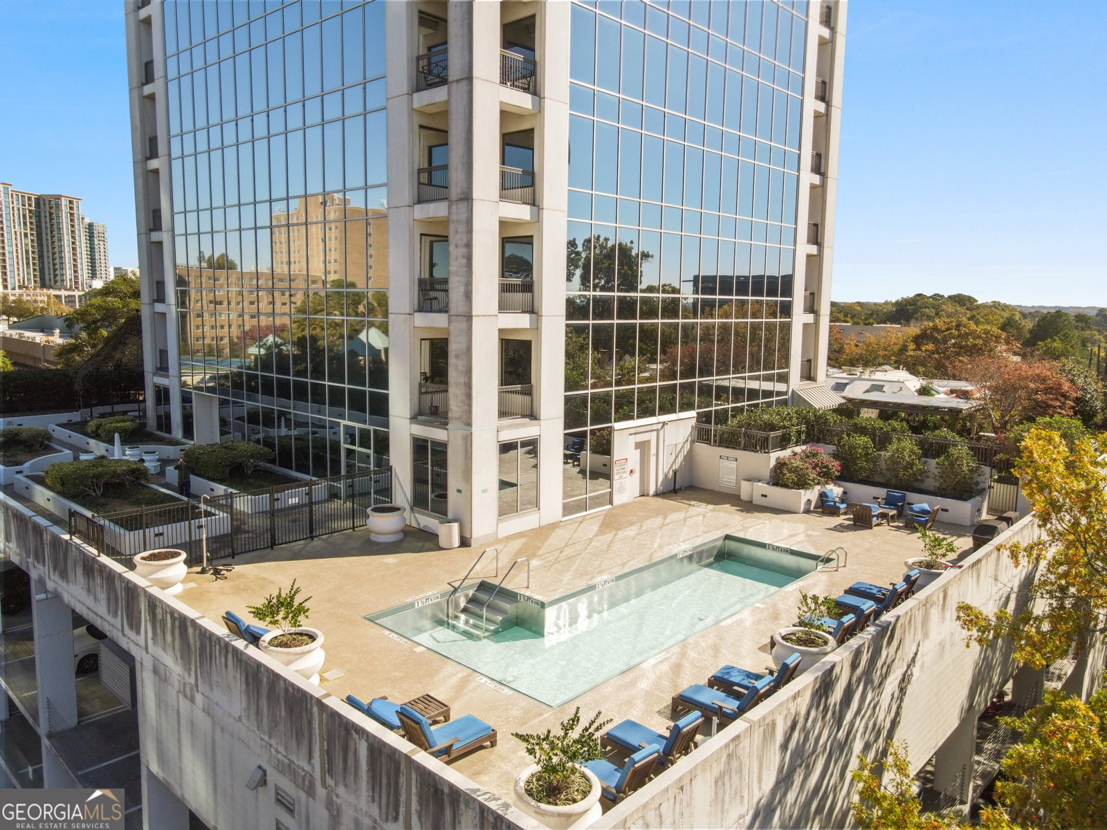 2828 Peachtree Road Atlanta - 43