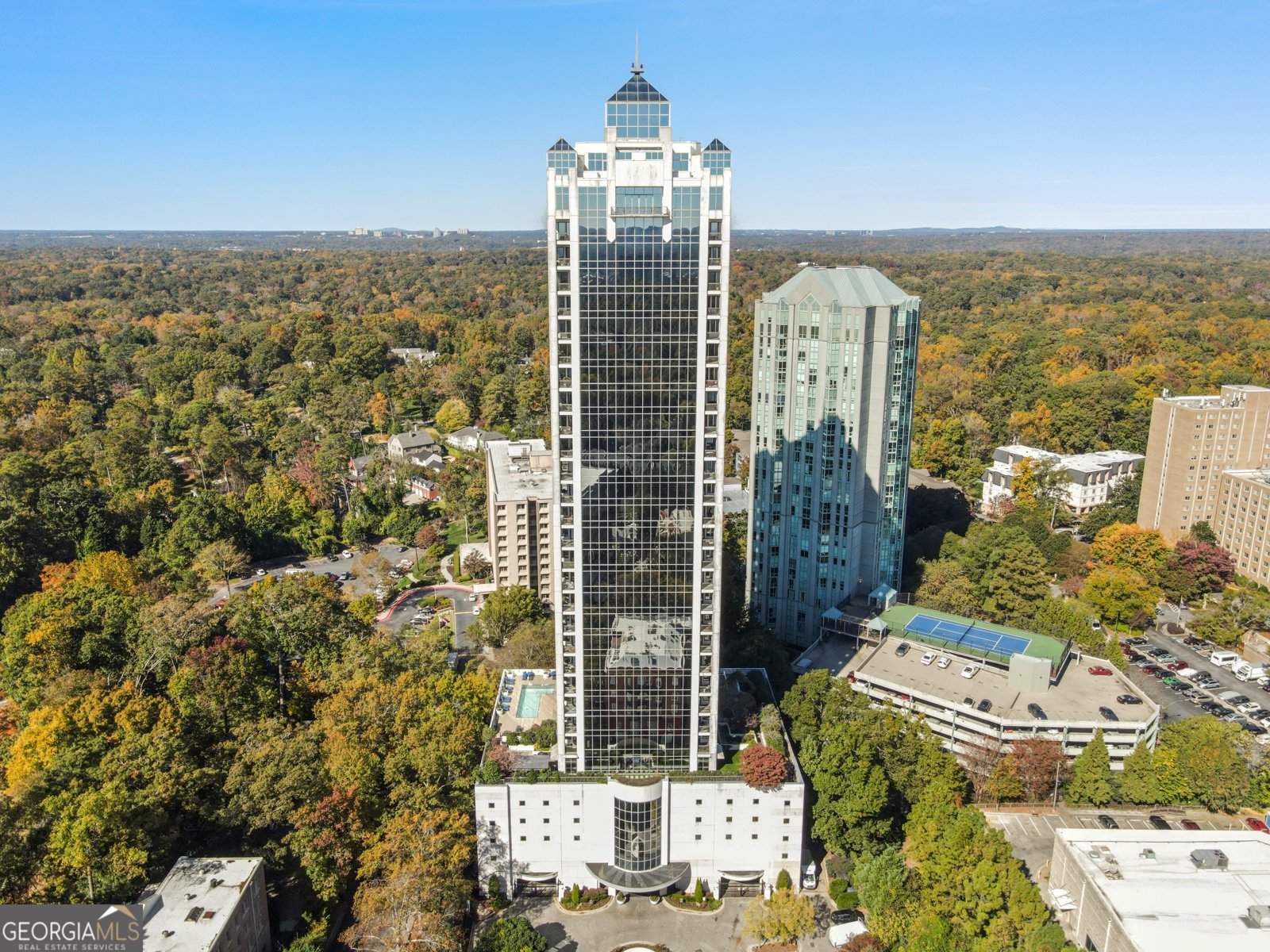 2828 Peachtree Road Atlanta - 45