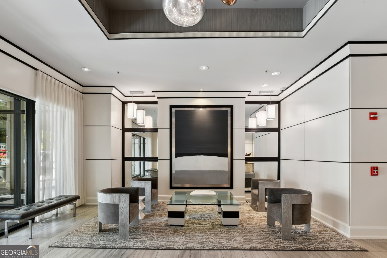 2828 Peachtree Road Atlanta - 50