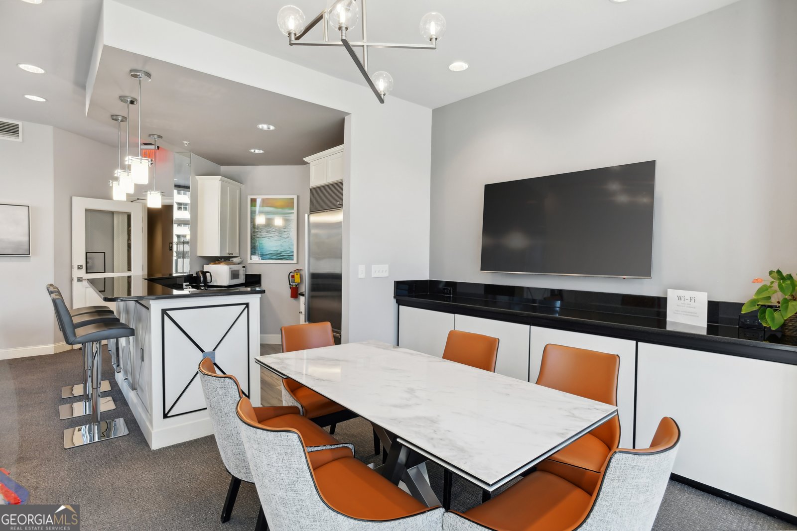 2828 Peachtree Road Atlanta - 55