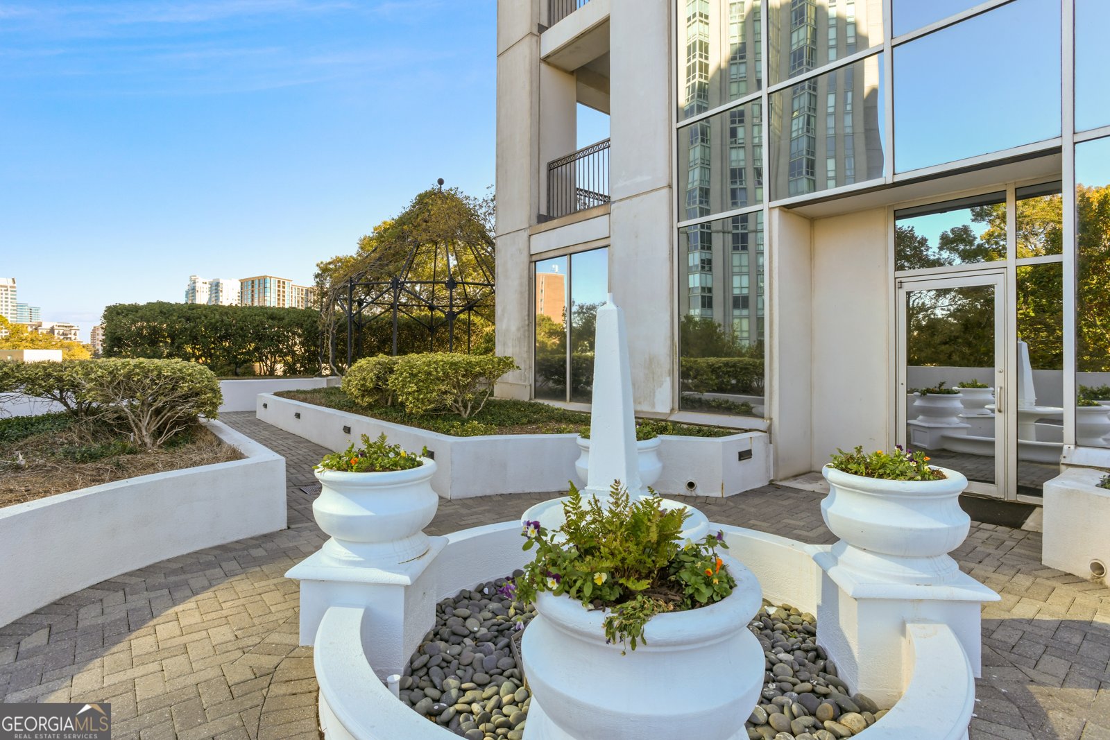2828 Peachtree Road Atlanta - 56