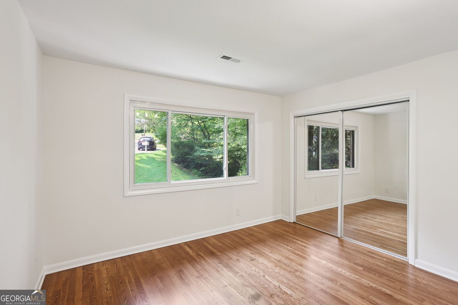 3282 3282 Leslie Court Northeast Court Atlanta - 24
