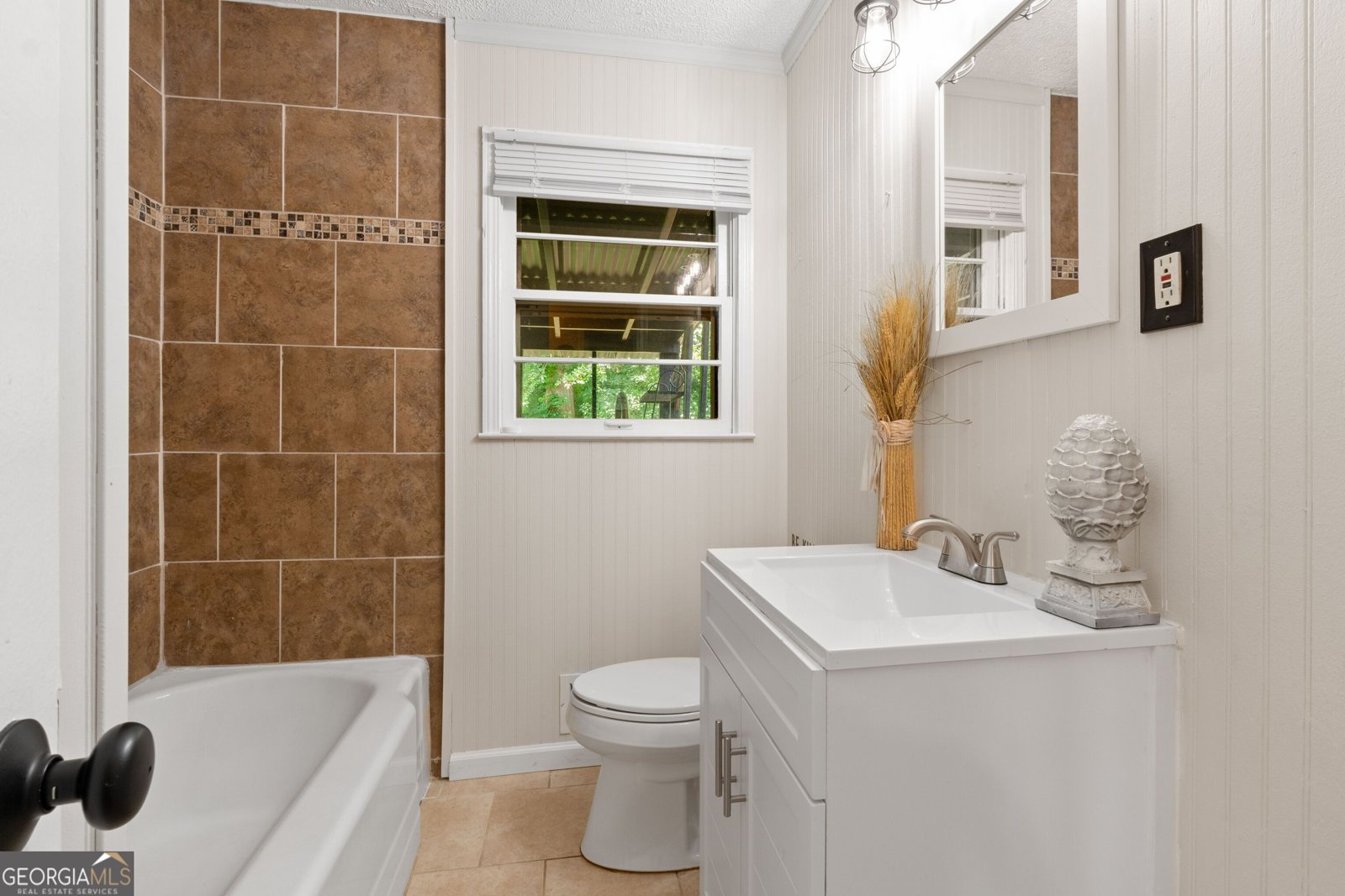 3888 3888 Lindley Circle Powder Springs - 4