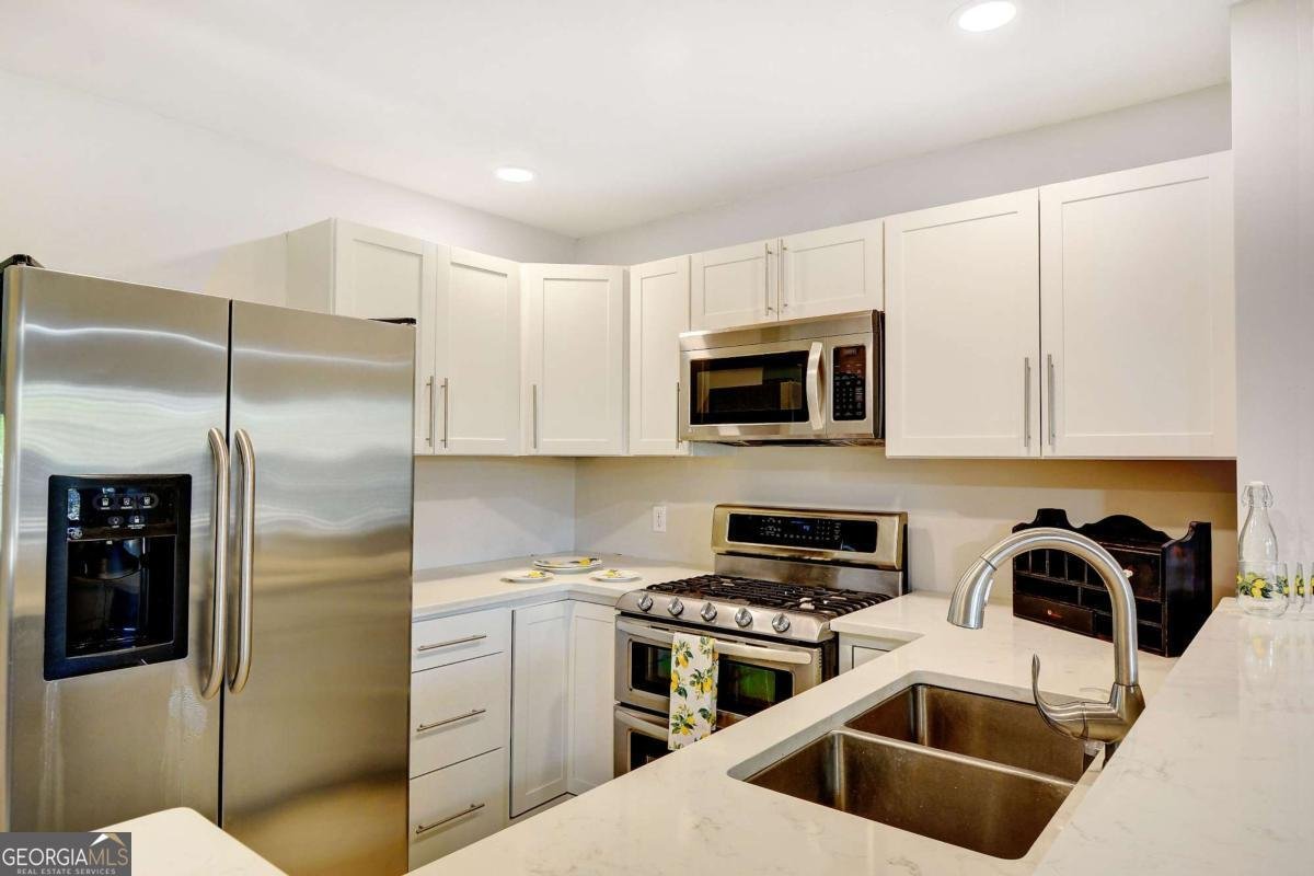 828 Lee Street Brunswick - 6