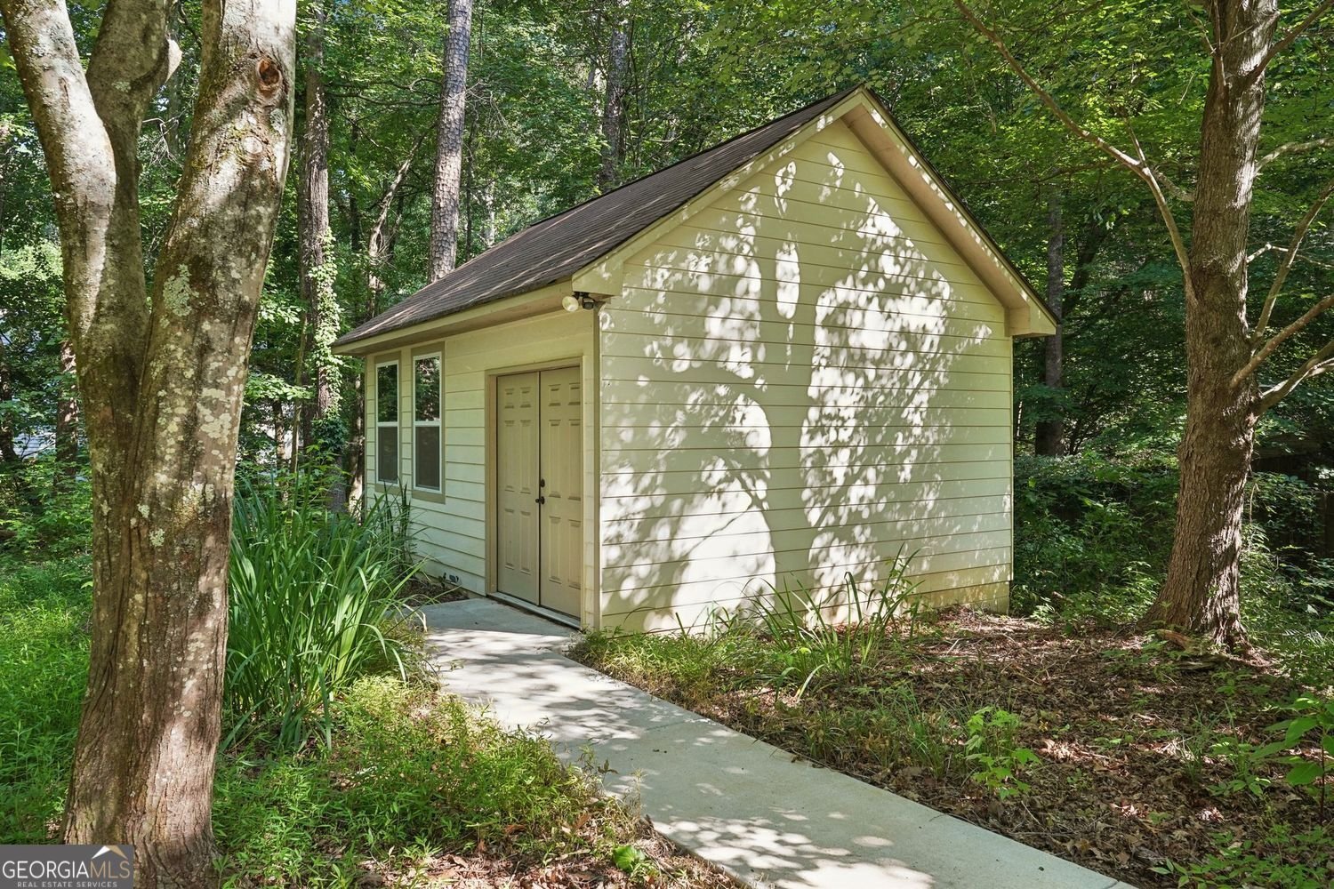 205 Pine Lake Drive Cumming - 32