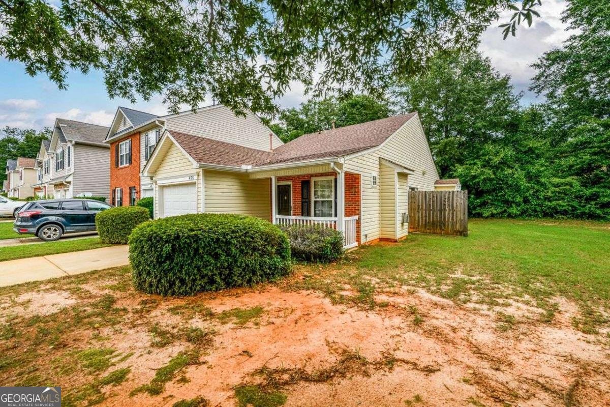 455 Lakeside Circle Covington - 28