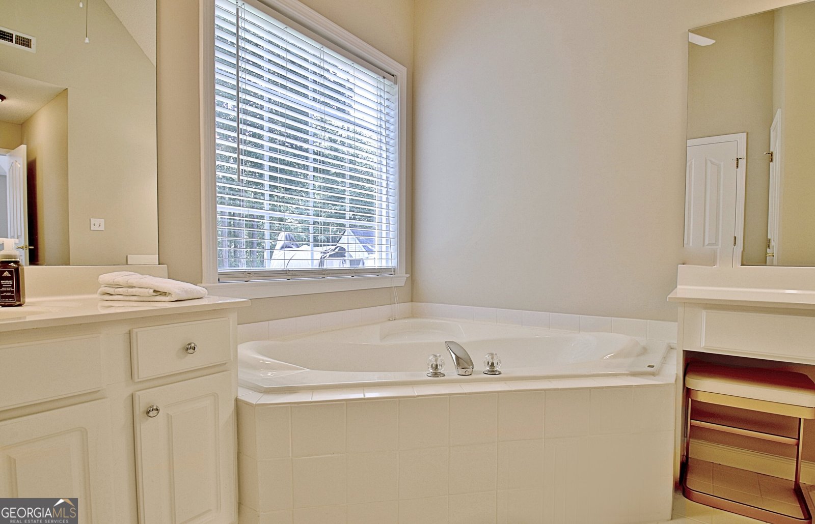 155 Westminister Village Boulevard Sharpsburg - 35