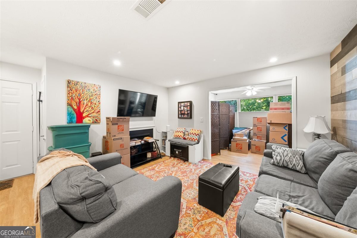 2110 Augusta Drive Marietta - 3