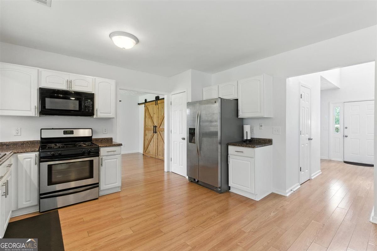 150 Crestworth Xing Powder Springs - 10