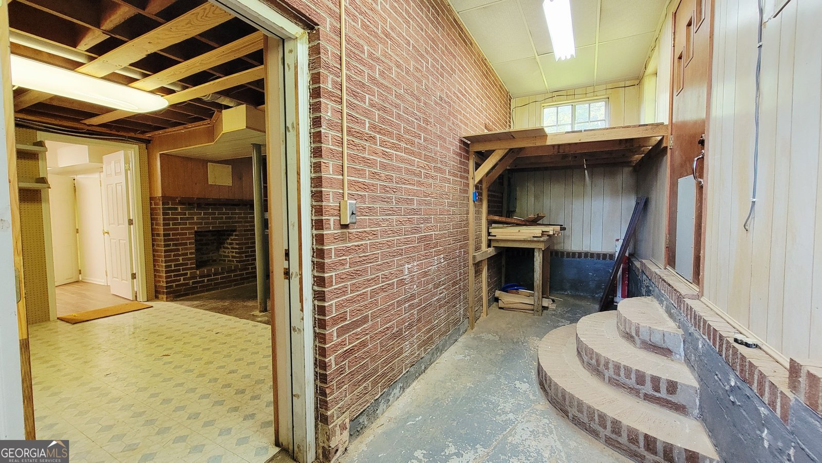 1527 Patricia Drive Morrow - 1