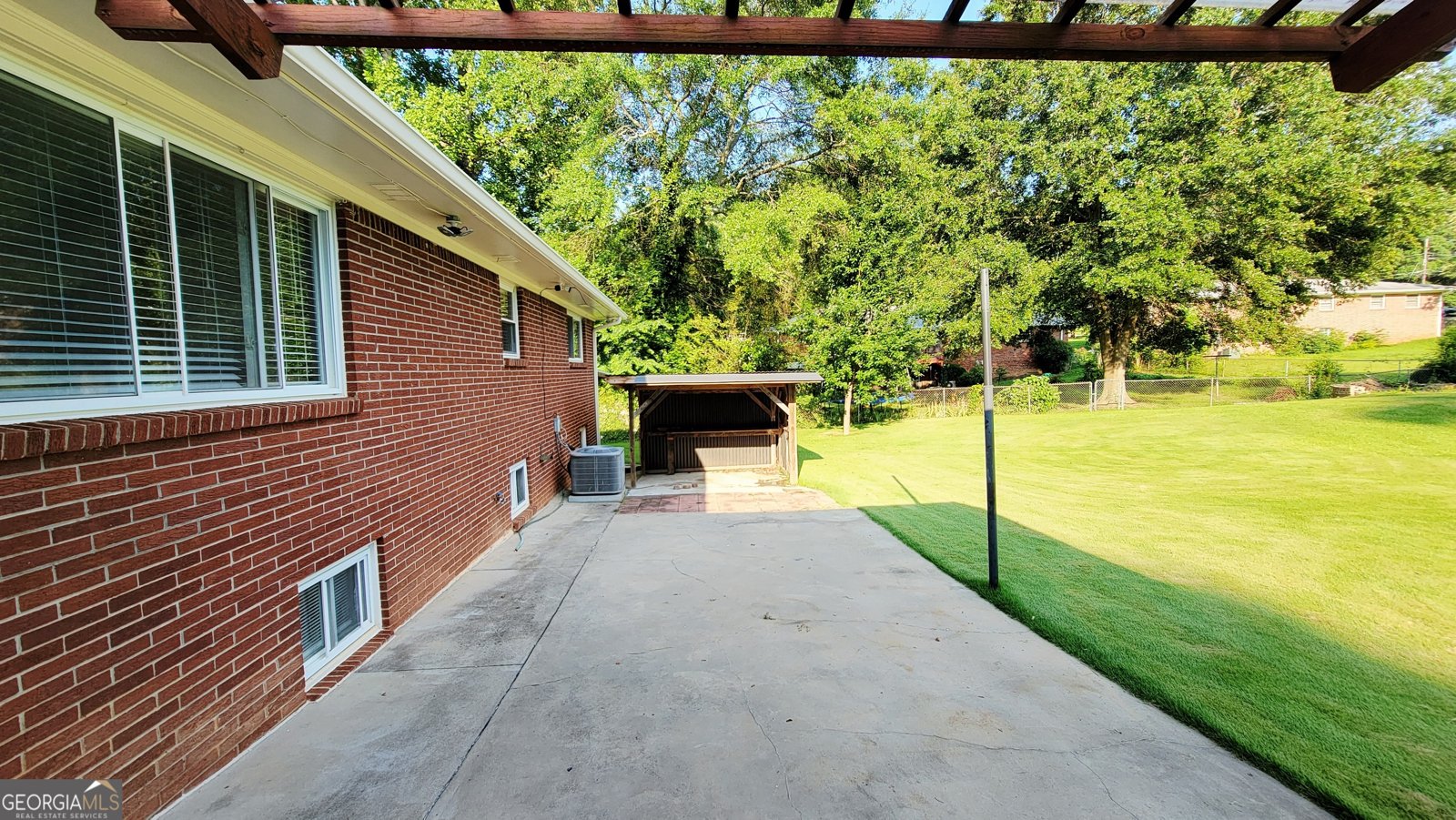 1527 Patricia Drive Morrow - 10