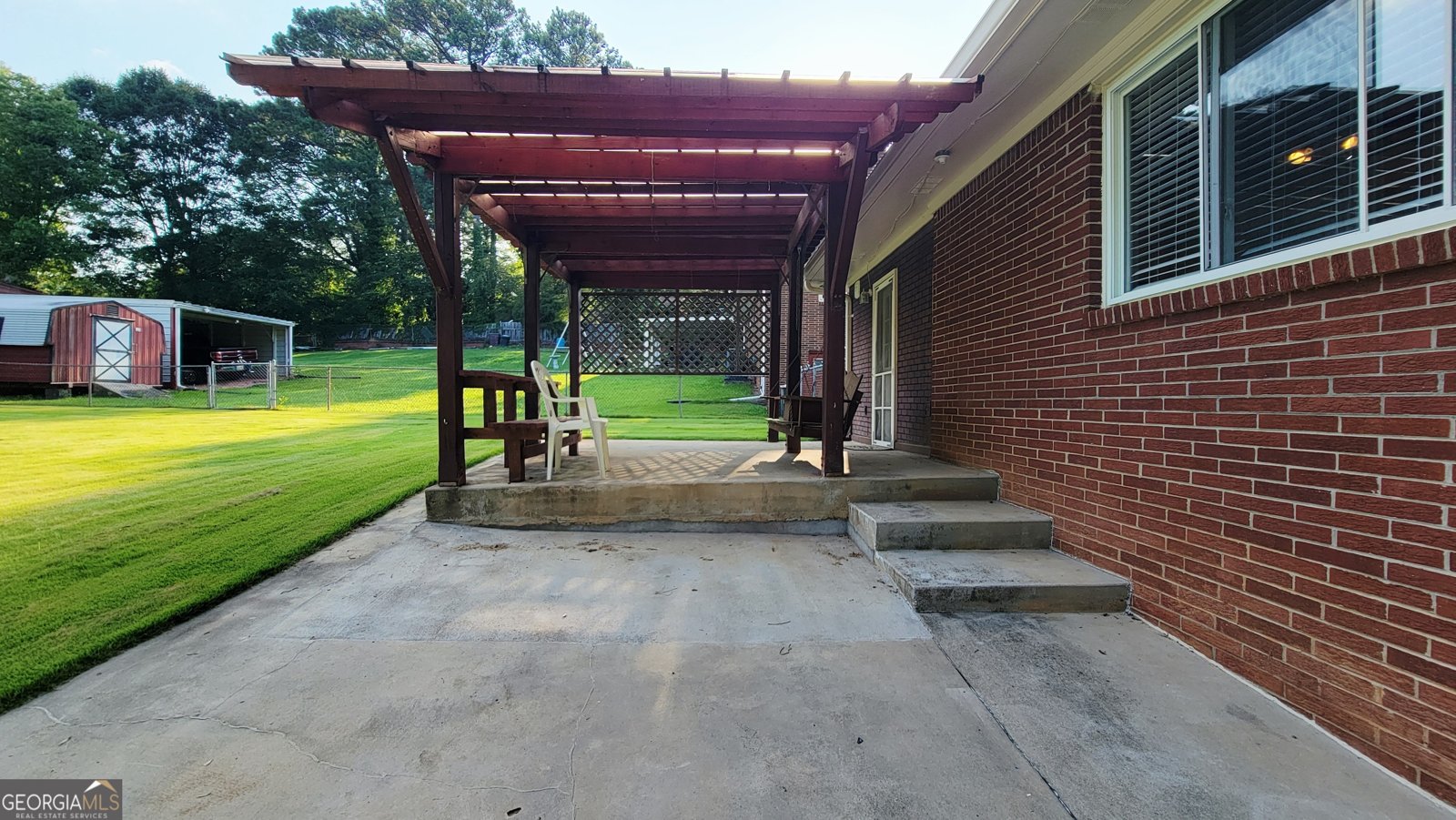 1527 Patricia Drive Morrow - 9