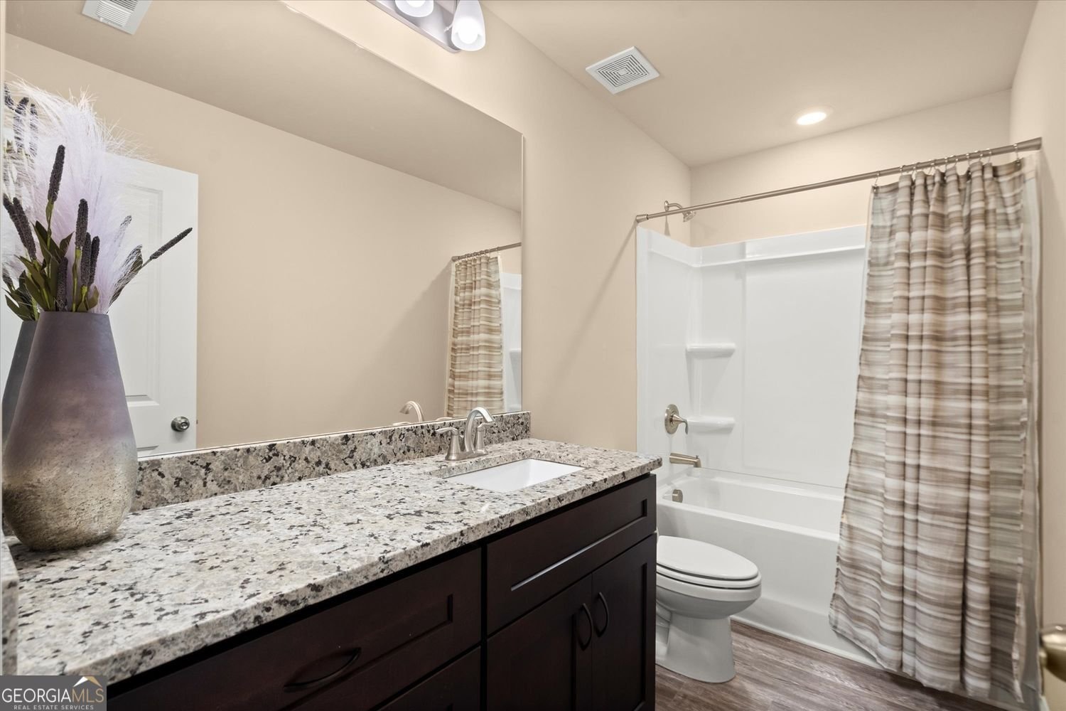 270 Lakewood Drive Drive Waleska - 28