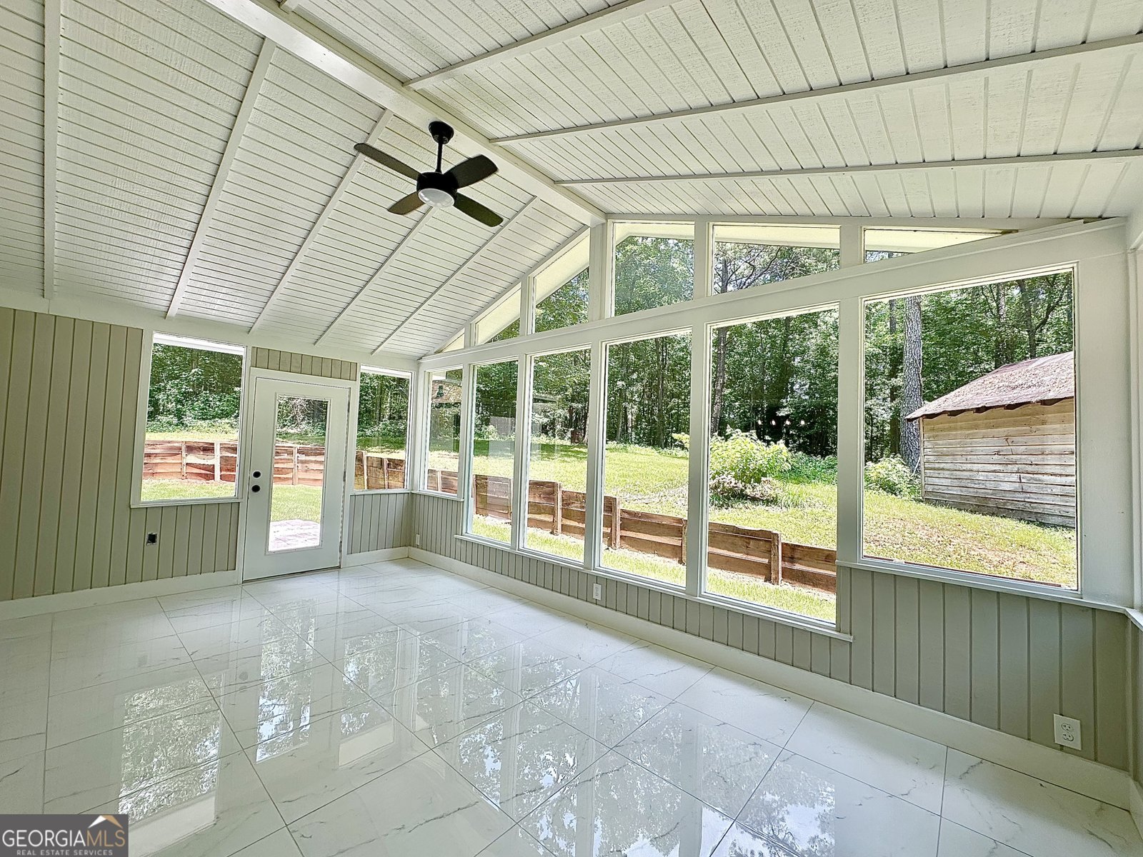 115 Creekside Lane Covington - 1