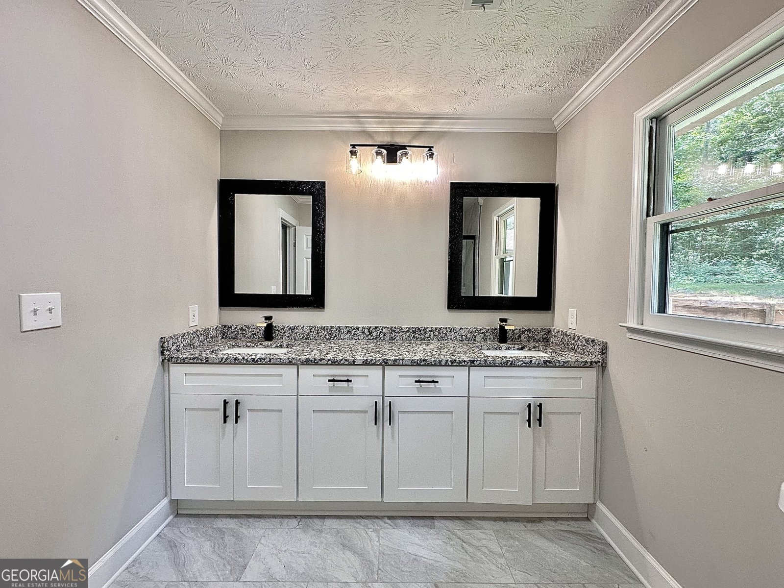 115 Creekside Lane Covington - 8