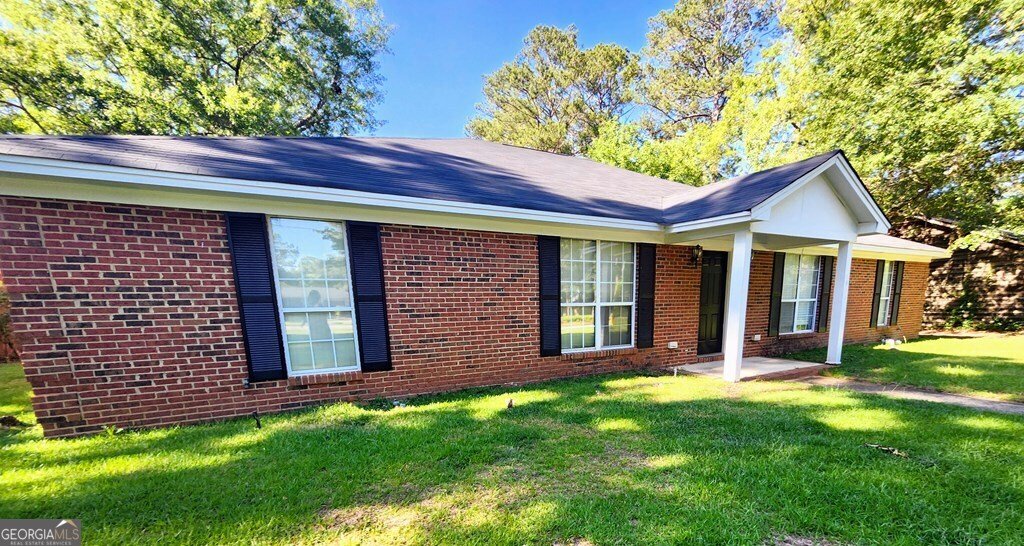 1913 Stuart Avenue Albany - 2