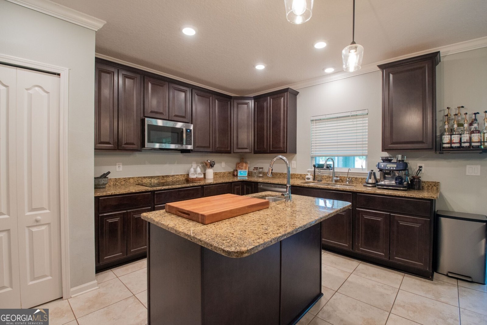 200 200 Pistachio Lane Kingsland - 8