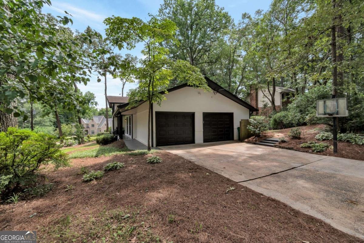 3480 Tanbark Court Brookhaven - 29