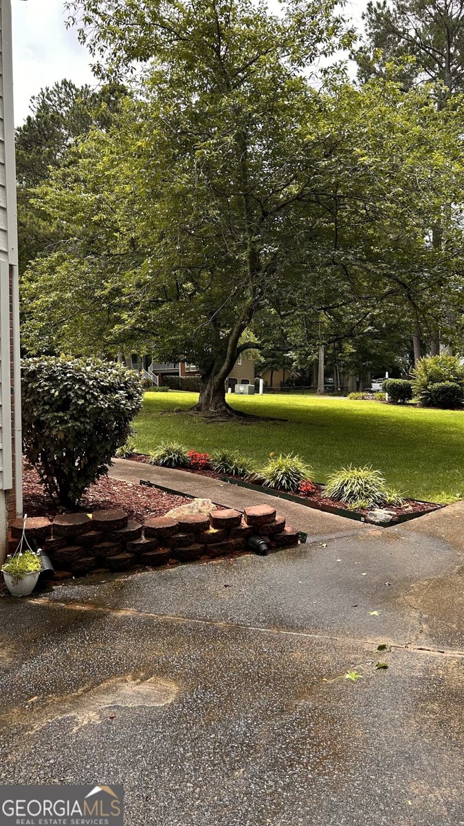 5904 Clairmont Way Powder Springs - 3