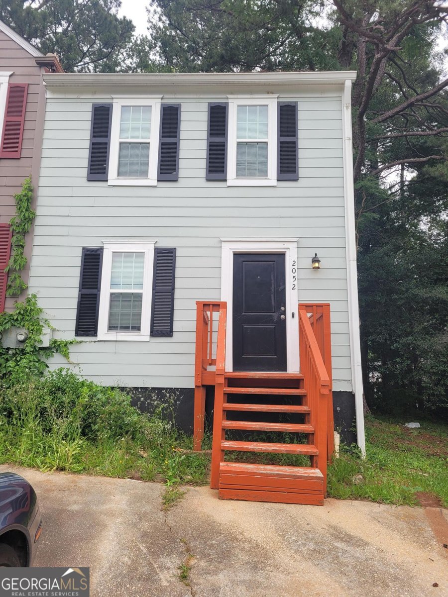 2052 Charter Lane Lithonia - 1