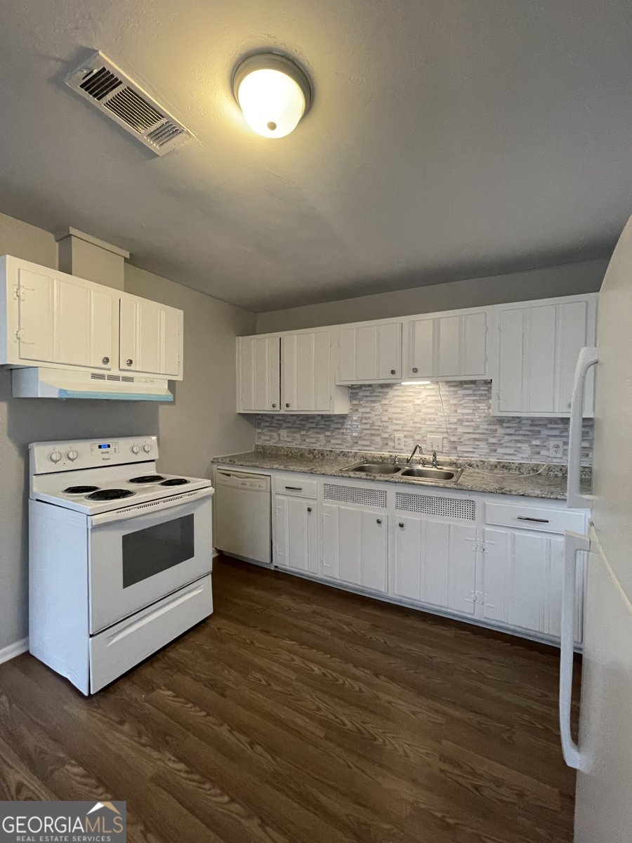 4382 Summerhill Macon - 8