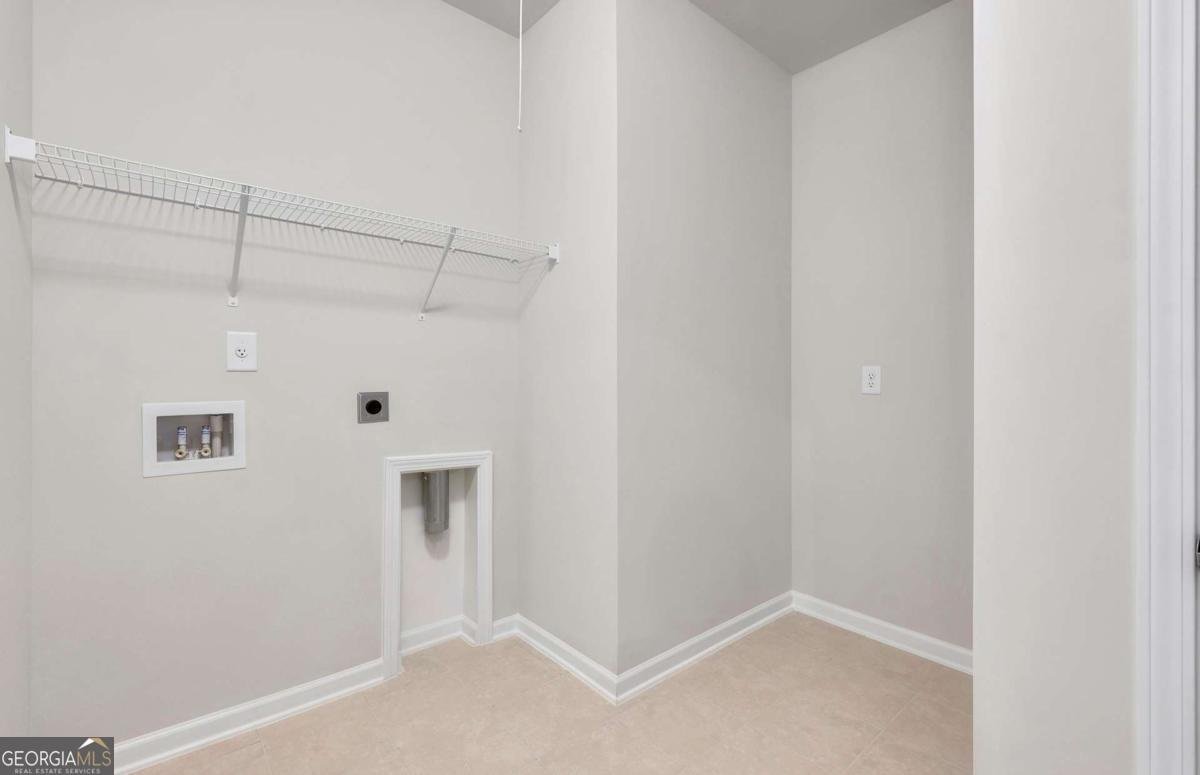 2407 Naples Street Hoschton - 24