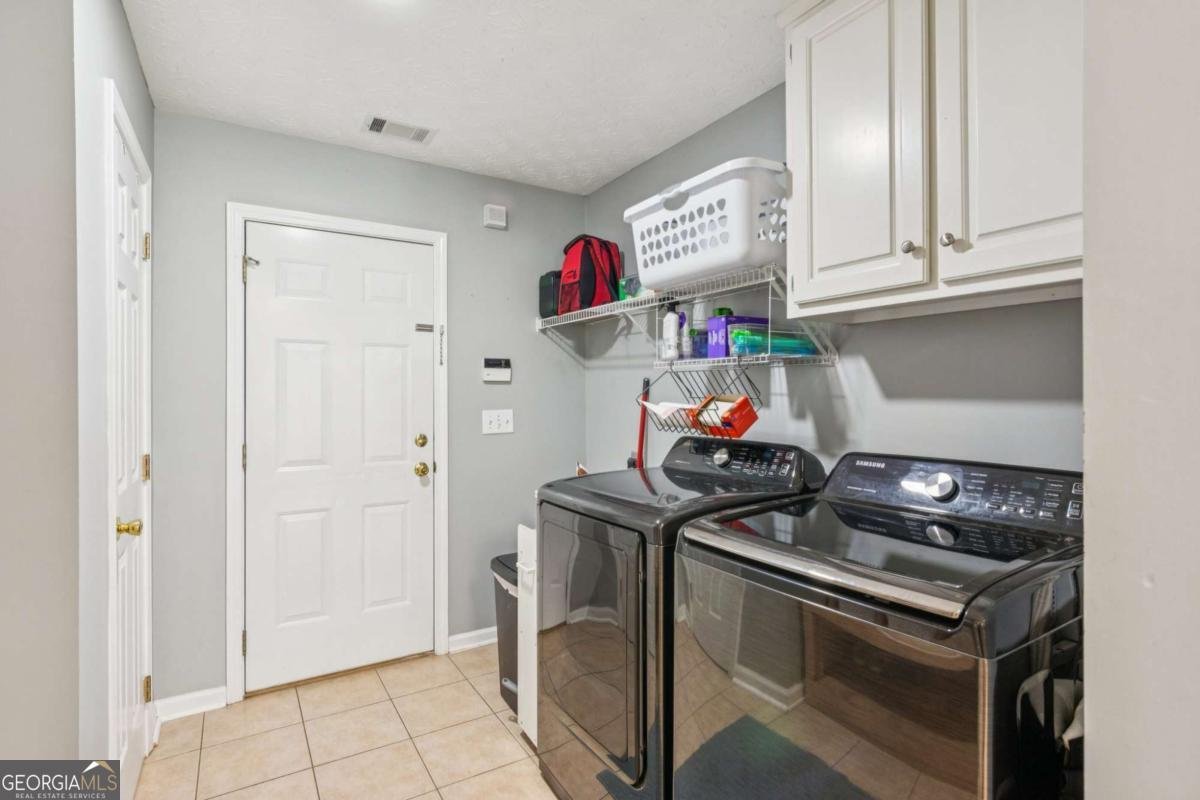 182 182 Regency Drive Bethlehem - 22
